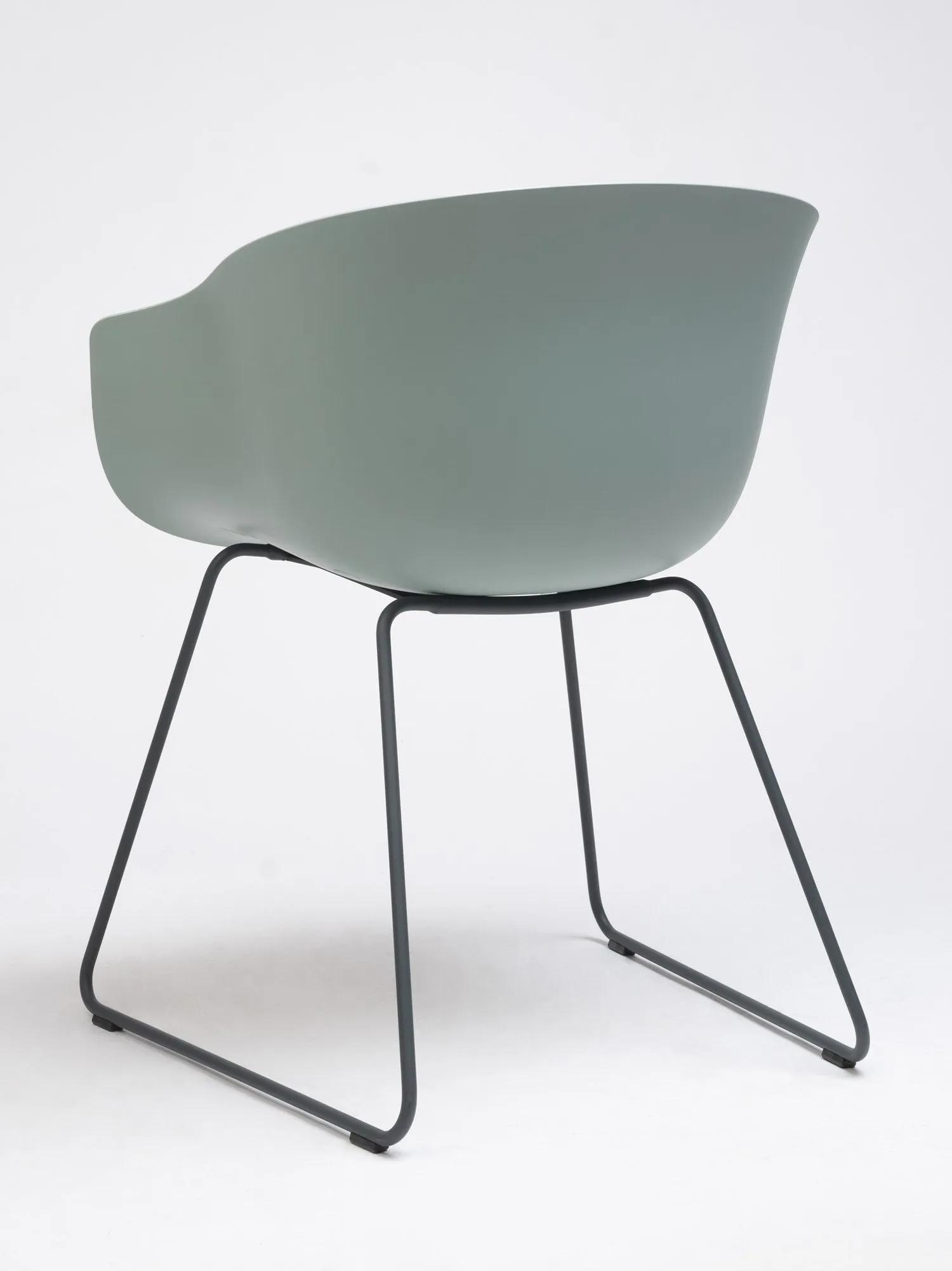 BAI SLED (7) Decoración y muebles de diseño en Barcelona