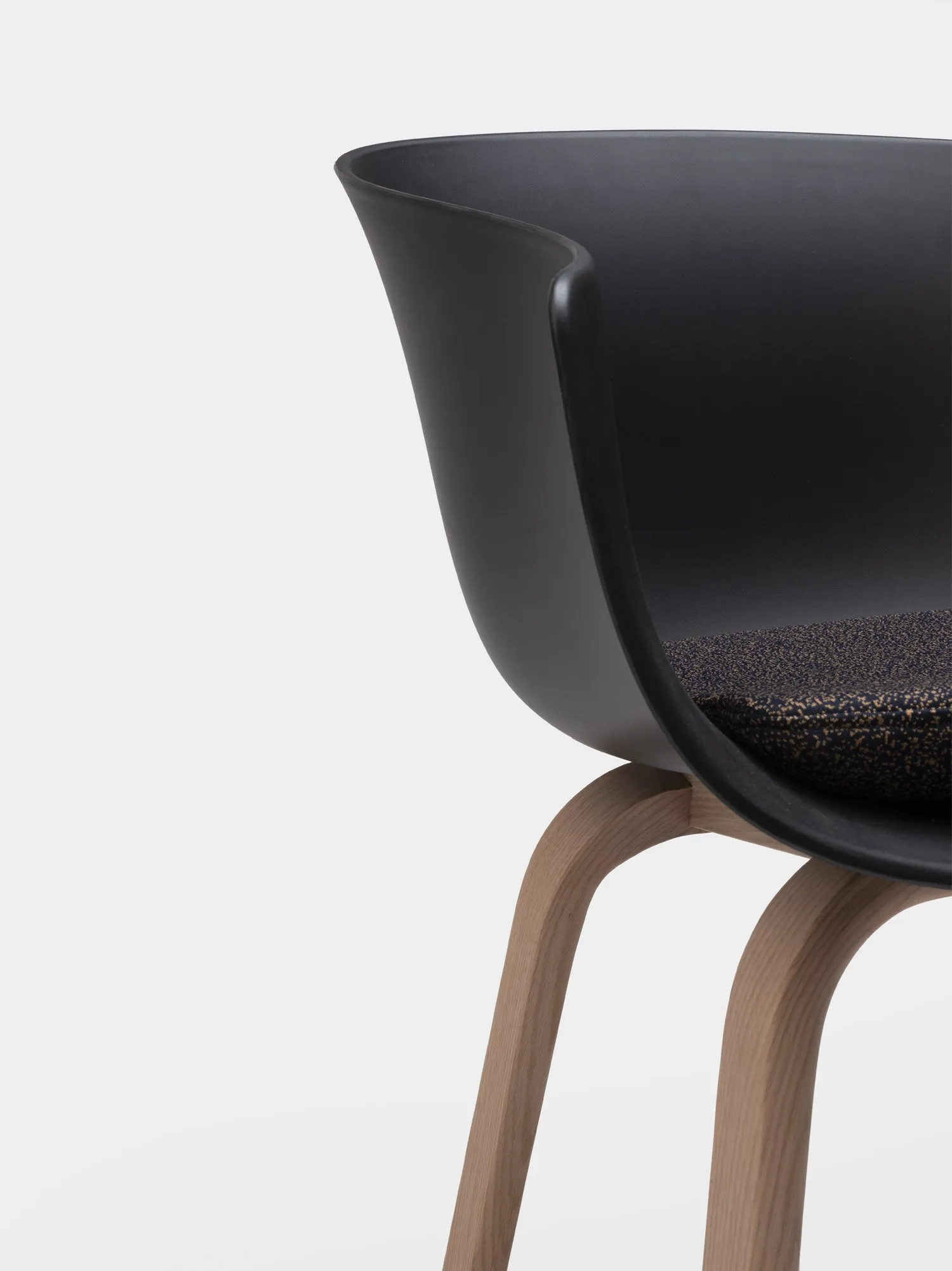 BAI_ WOOD_CHAIR (16) Decoración y muebles de diseño en Barcelona