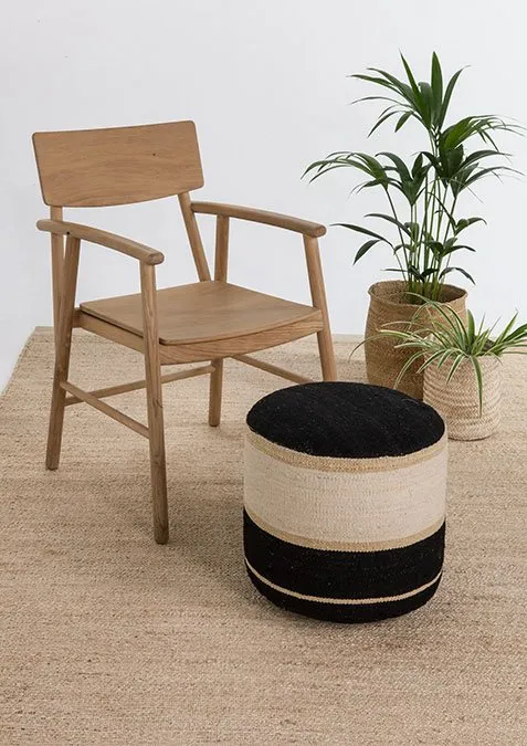 Pouf-Nanimarquina-kilim-marcos-catalán Pouf-Nanimarquina-kilim-marcos-catalán