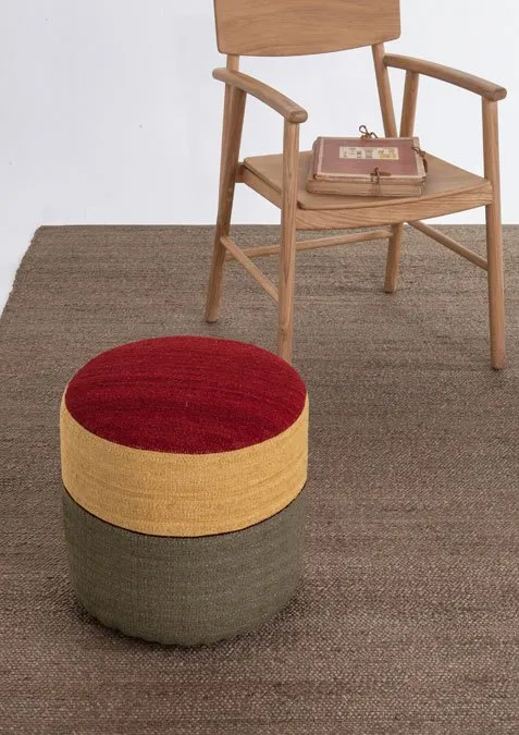 Pouf-Nanimarquina-kilim-marcos-catalán Pouf-Nanimarquina-kilim-marcos-catalán