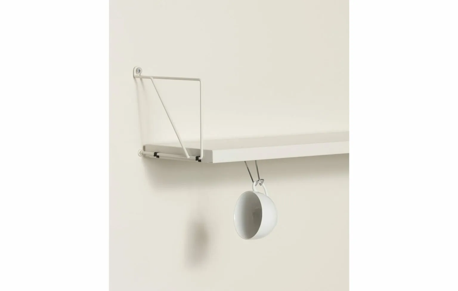 Mobles114-Tria-Shelf-carrousel-accessories_01-1536x974