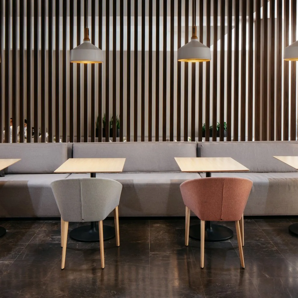 brandy-armchair-andreu-world-11 Muebles de diseño en Barcelona