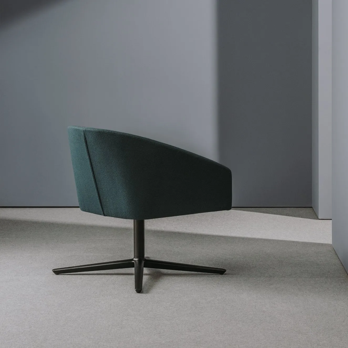 brandy-lounge-chairs-andreu-world-39 Muebles de diseño en Barcelona